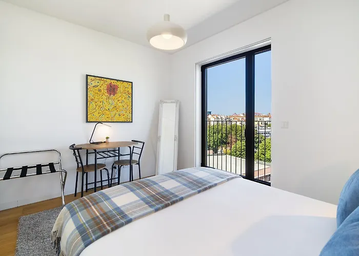 Whome History And Comfort, Luxurious Living In Benfica Appartement